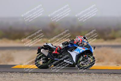 media/Sep-11-2022-SoCal Trackdays (Sun) [[81b7e951af]]/Turn 7 (1145am)/